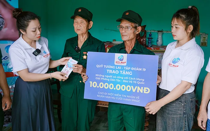 Hỗ trợ khách hàng 24/7 OKVIP Site